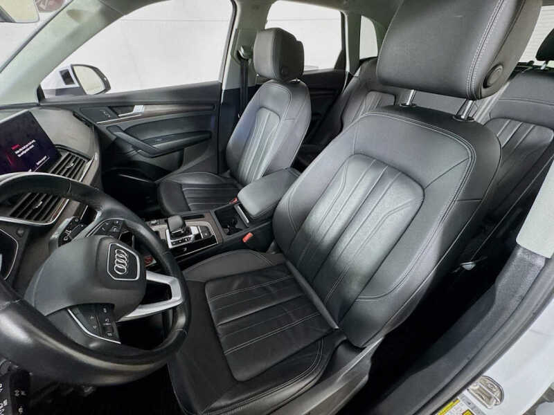 2022 Audi Q5 quattro Premium 40 TFSI