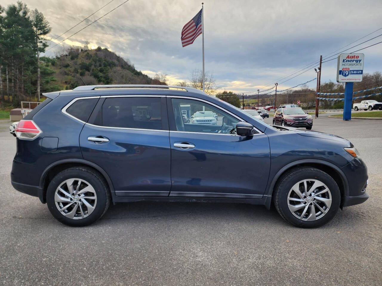 2015 Nissan Rogue for sale at Auto Energy in Lebanon, VA