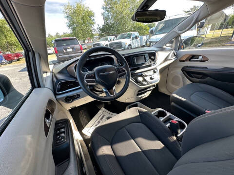 2017 Chrysler Pacifica LX