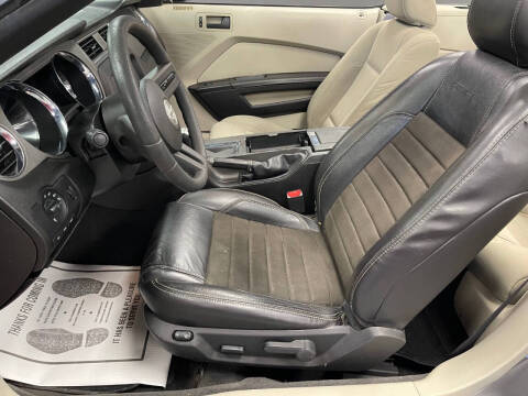 2011 Ford Mustang