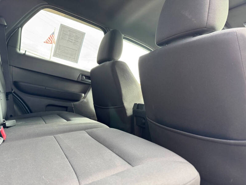 2011 Ford Escape XLT