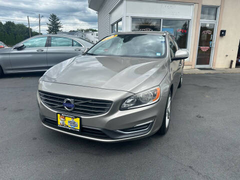 2015 Volvo V60 for sale at ADAM AUTO AGENCY in Rensselaer NY