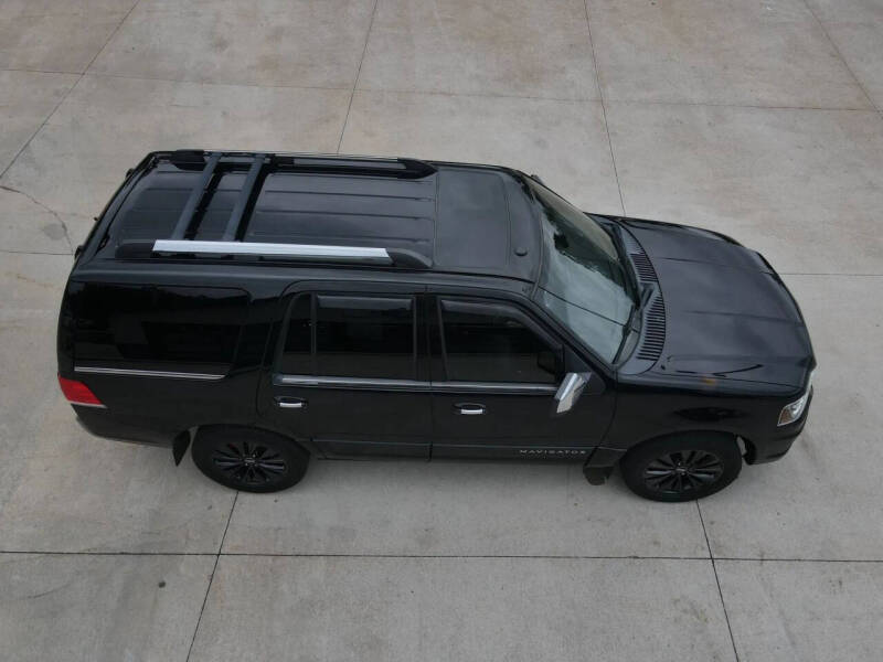 2016 Lincoln Navigator Select