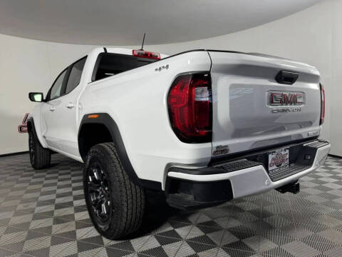 2025 GMC Canyon Elevation