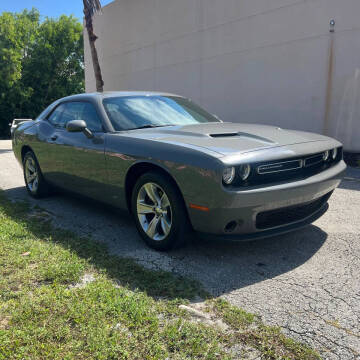 2019 Dodge Challenger SXT