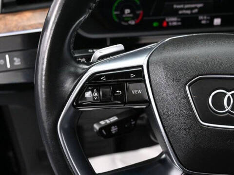 2019 Audi e-tron quattro Prestige