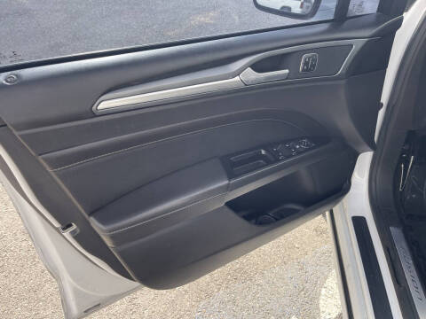 2016 Ford Fusion Titanium