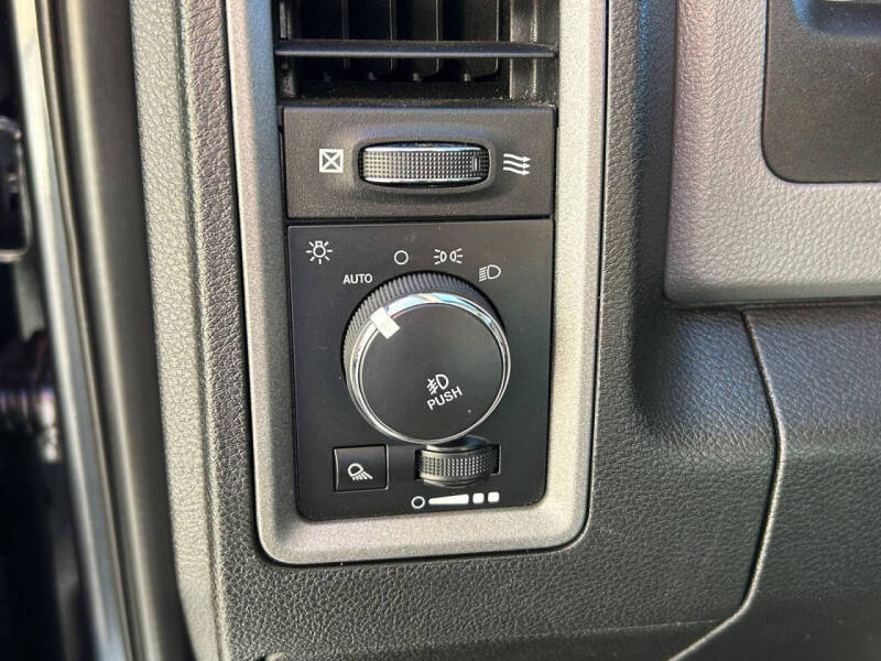 2019 RAM 1500 Classic Tradesman