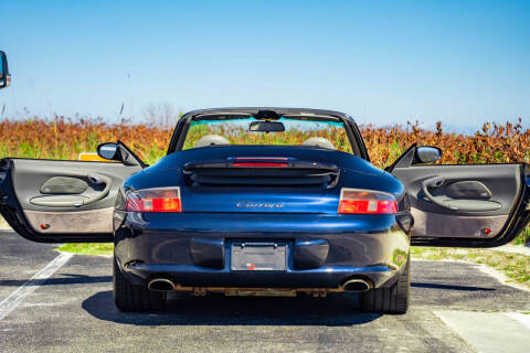 2003 Porsche 911 Carrera