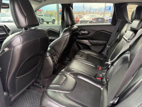 2019 Jeep Cherokee Latitude Plus