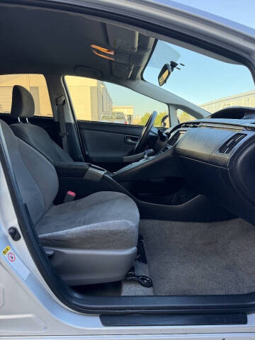 2013 Toyota Prius Two