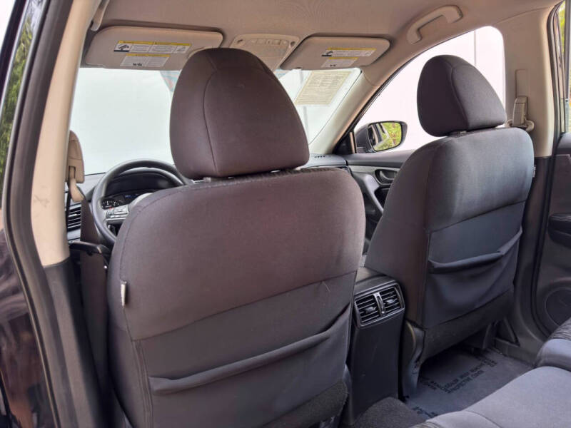 2019 Nissan Rogue S