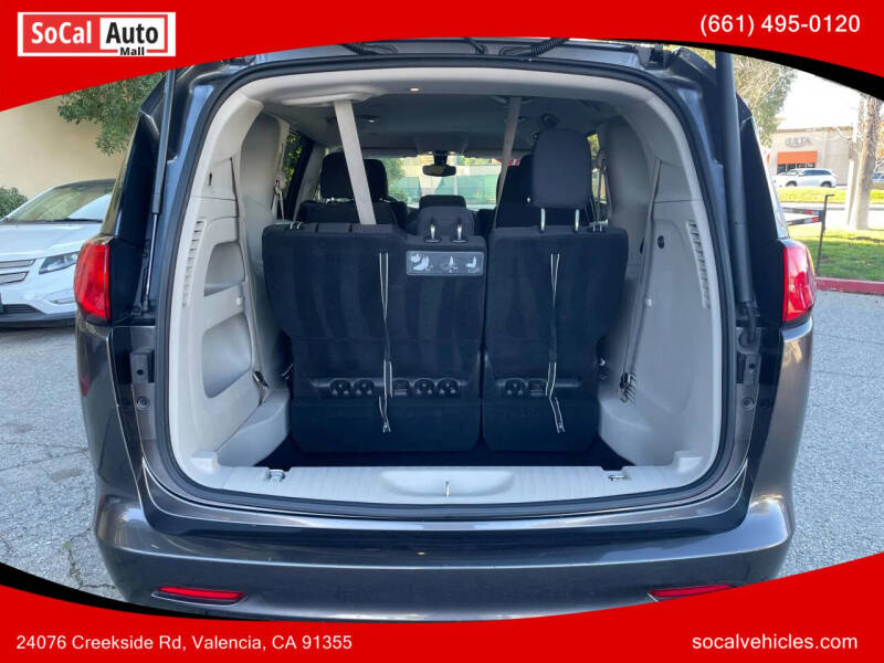 2017 Chrysler Pacifica Touring