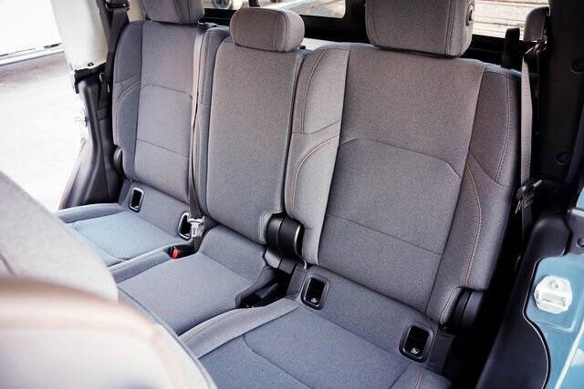 2025 Jeep Gladiator NightHawk