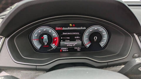 2022 Audi SQ5 3.0T quattro Premium Plus