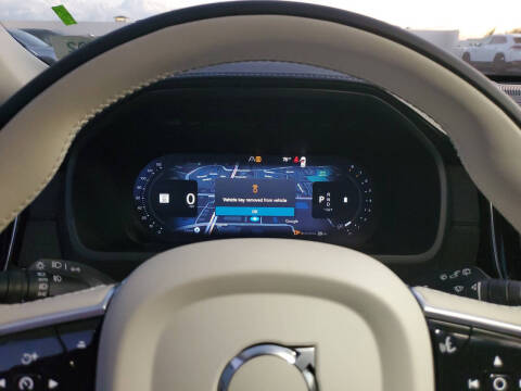 2026 Volvo XC90 B6 Ultra Dark 7P