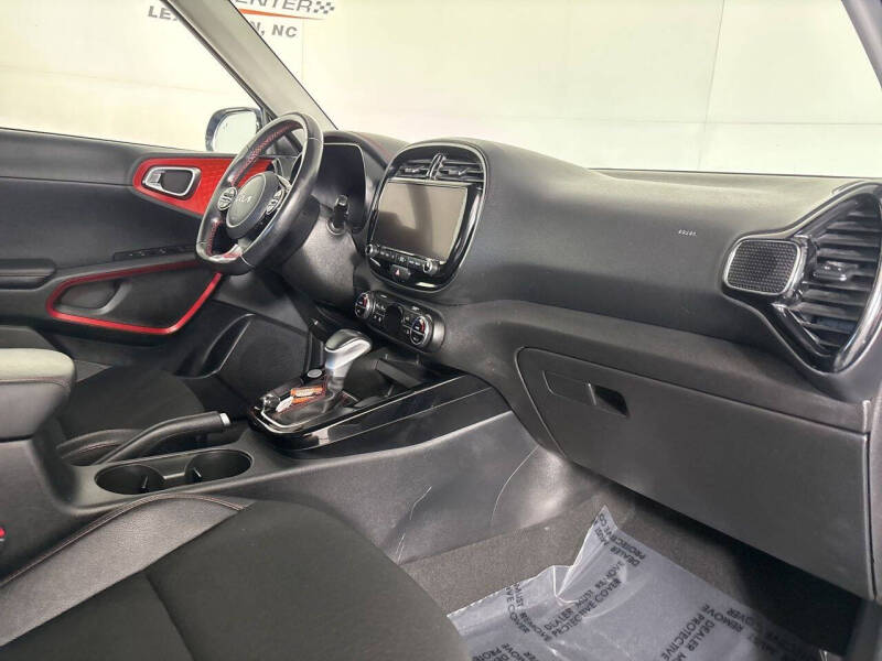 2023 Kia Soul GT-Line