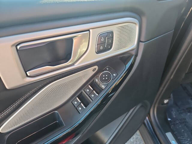 2022 Ford Explorer Platinum