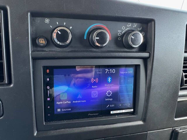 2021 Chevrolet Express 2500