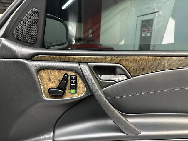 2002 Mercedes-Benz E-Class E 55 AMG