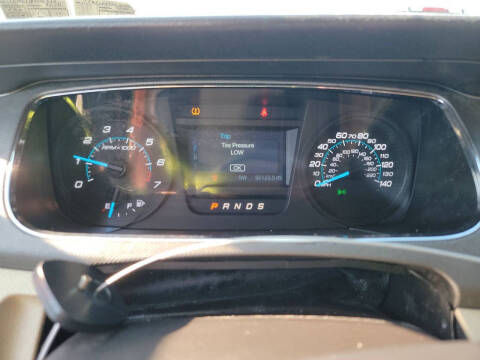 2016 Ford Taurus SE