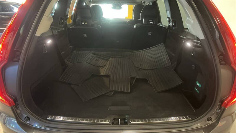 2024 Volvo XC90 B5 Core Bright Theme