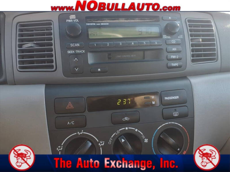 2003 Toyota Corolla LE