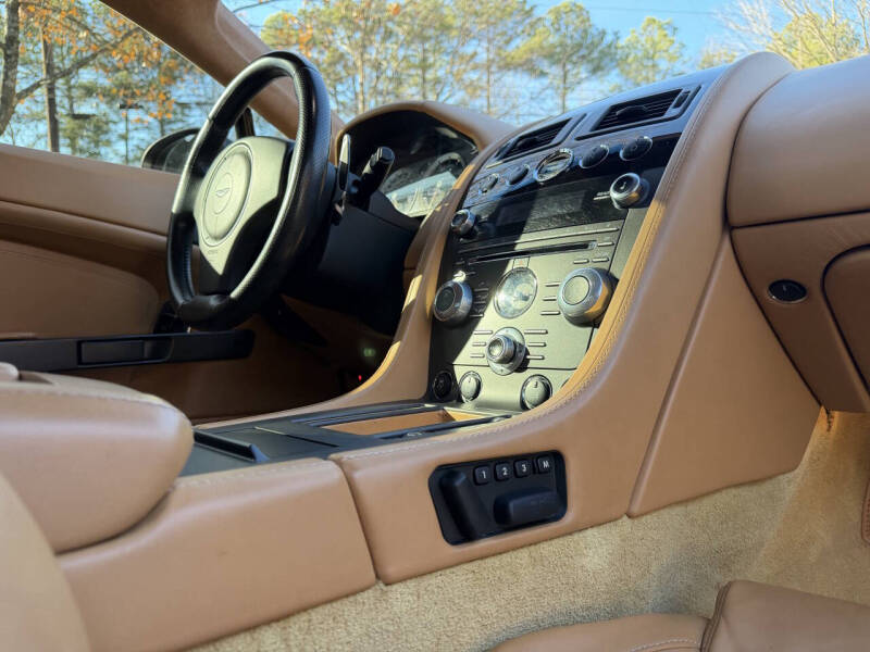 2012 Aston Martin V8 Vantage