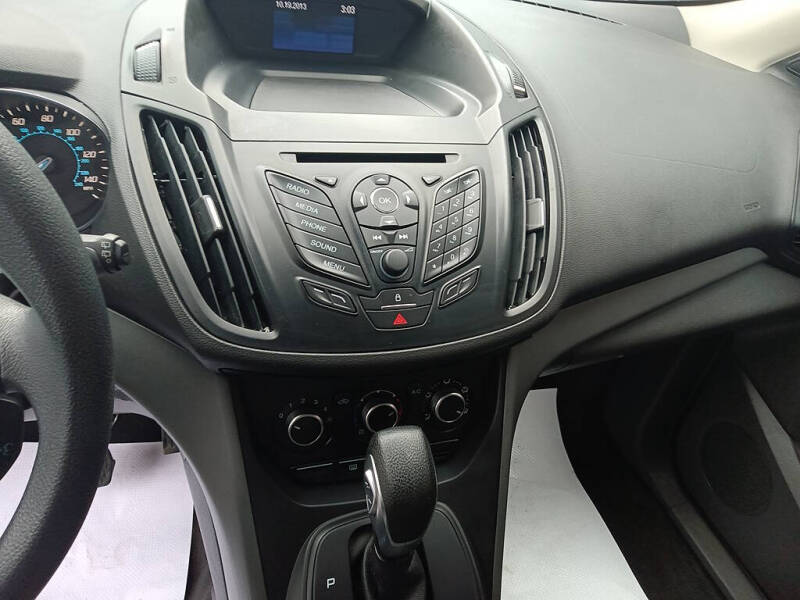 2014 Ford Escape S