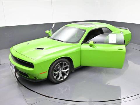 2017 Dodge Challenger SXT