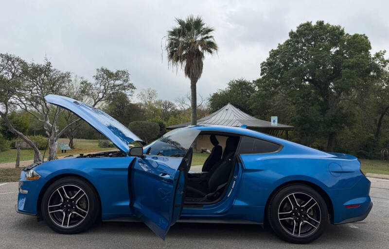 2021 Ford Mustang EcoBoost