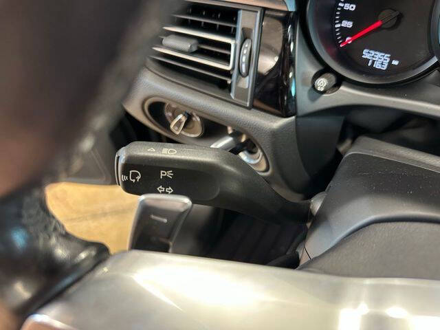 2021 Porsche Macan S