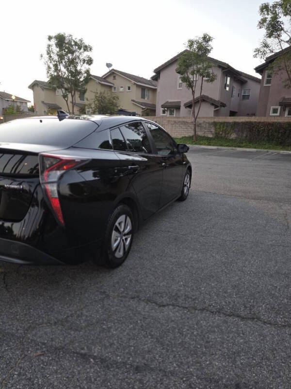 2017 Toyota Prius Two