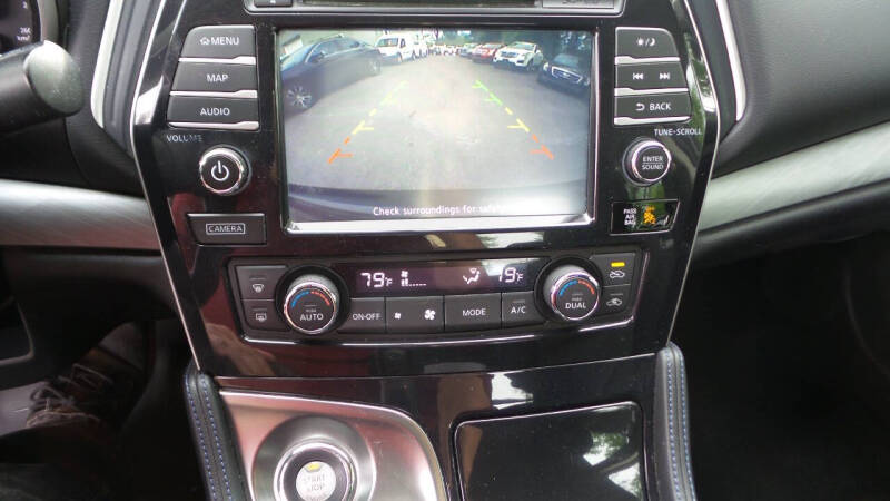 2017 Nissan Maxima 3.5 SV