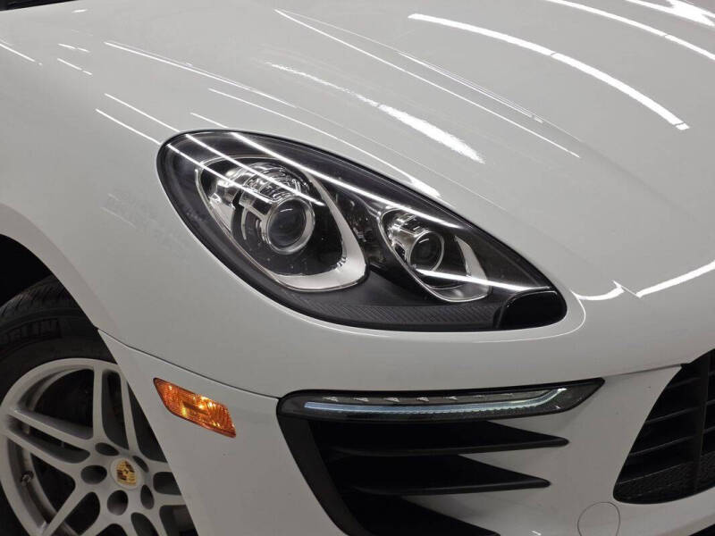 2016 Porsche Macan S