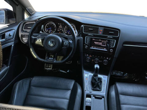 2015 Volkswagen Golf R