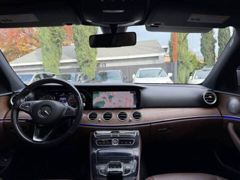 2017 Mercedes-Benz E-Class E 300