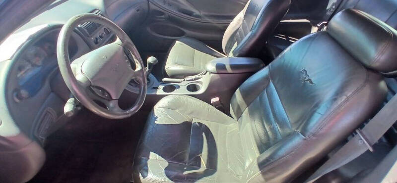 2001 Ford Mustang GT