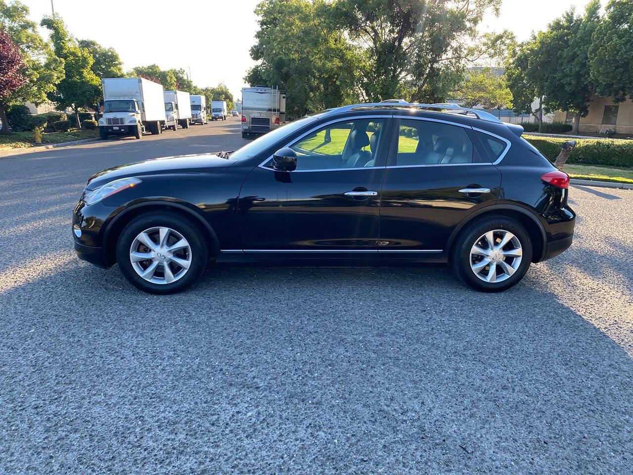 2010 INFINITI EX35 for sale at Kar Auto Sales in Tracy, CA