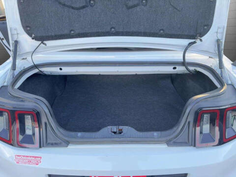 2014 Ford Mustang V6