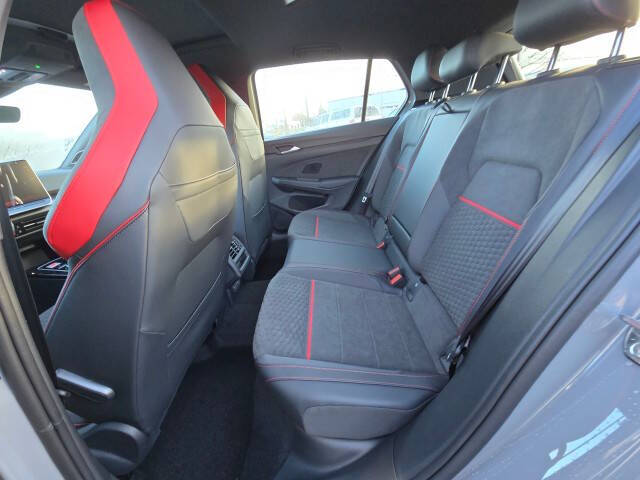 2026 Volkswagen Golf GTI SE