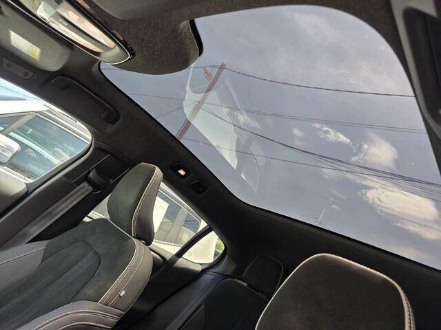 2022 Volvo C40 Recharge Pure Electric P8