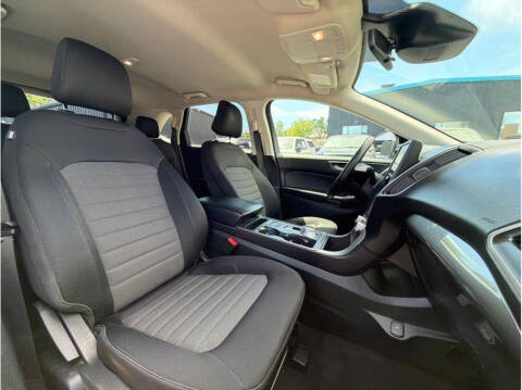 2024 Ford Edge SE