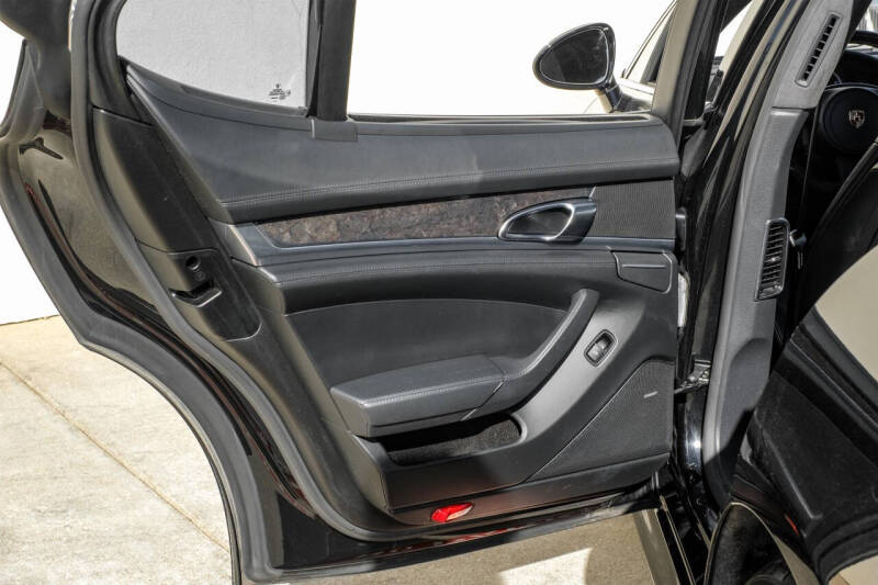 2011 Porsche Panamera Turbo