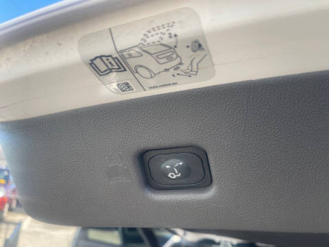 2019 Lincoln Nautilus Select