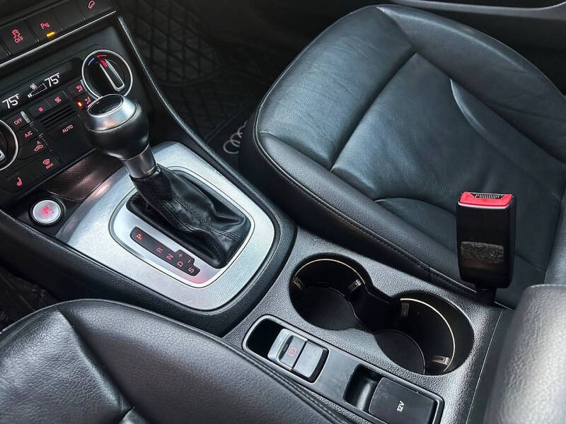 2016 Audi Q3 2.0T quattro Premium Plus