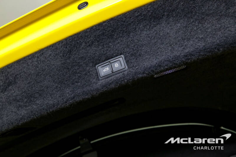 2022 Lamborghini Urus