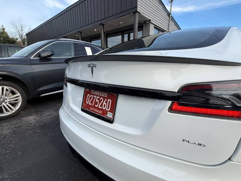 2022 Tesla Model S Plaid