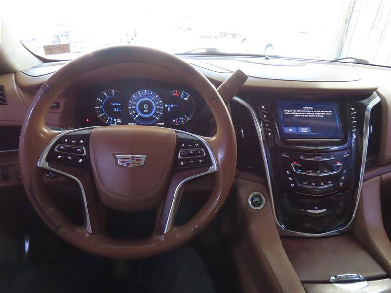 2016 Cadillac Escalade Platinum