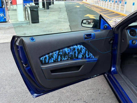 2014 Ford Mustang V6